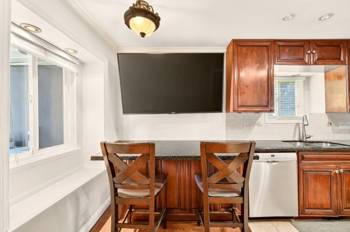 Photo 14 at 5009 Payne Street, Collingwood VE, Vancouver East