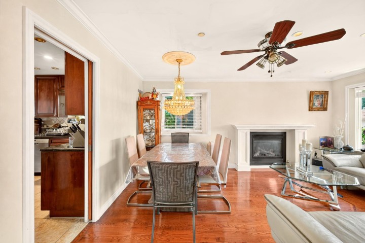 Photo 4 at 5009 Payne Street, Collingwood VE, Vancouver East