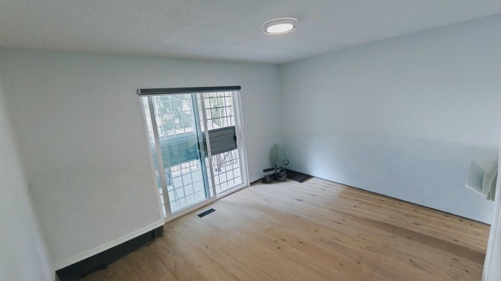 Photo 10 at 5863 Joyce Street, Killarney VE, Vancouver East