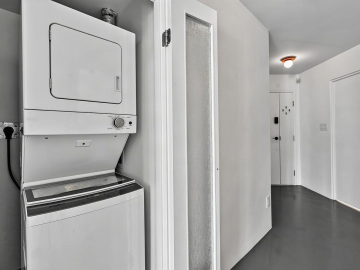 Photo 26 at 15C - 199 Drake Street, Yaletown, Vancouver West