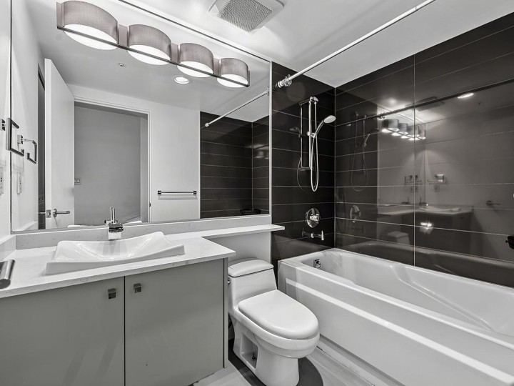 Photo 25 at 15C - 199 Drake Street, Yaletown, Vancouver West