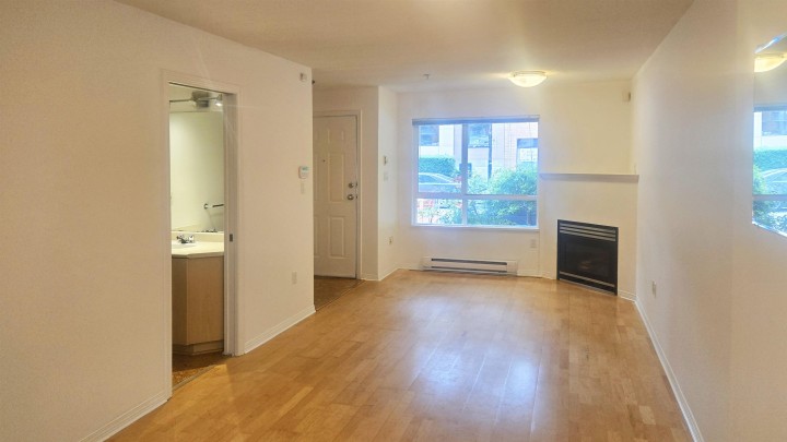 Photo 3 at 229 E 11th Avenue, Mount Pleasant VE, Vancouver East