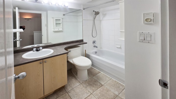 Photo 9 at 229 E 11th Avenue, Mount Pleasant VE, Vancouver East