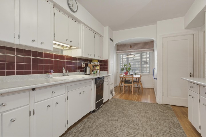 Photo 18 at 433 E 48th Avenue, Fraser VE, Vancouver East