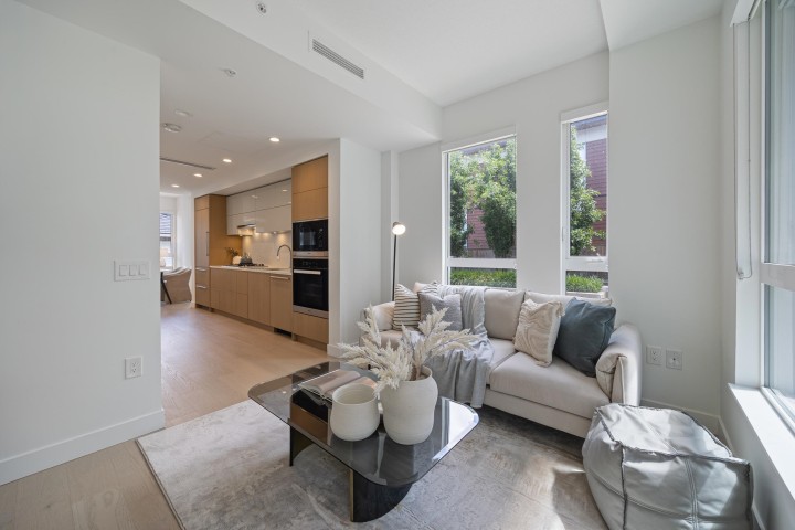 Photo 4 at 477 W King Edward Avenue, Cambie, Vancouver West