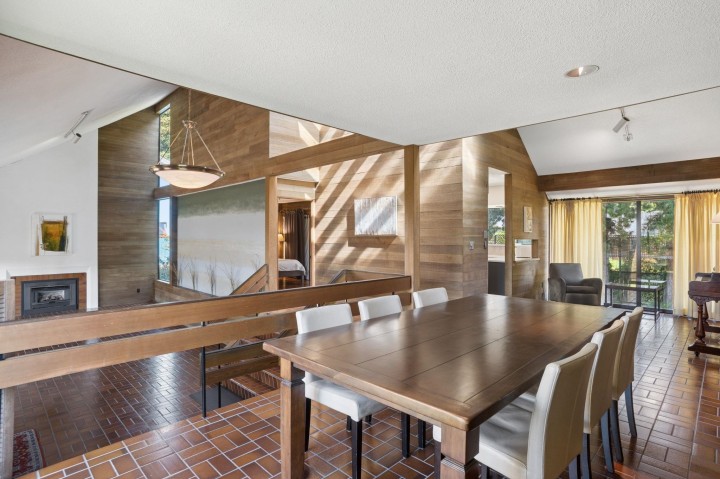 Photo 4 at 4271 Staulo Crescent, University VW, Vancouver West