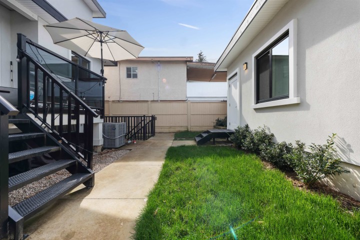 Photo 27 at 5059 Sherbrooke Street, Knight, Vancouver East
