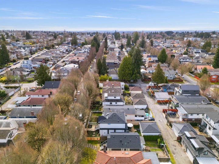 Photo 37 at 5059 Sherbrooke Street, Knight, Vancouver East