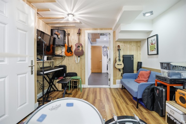 Photo 28 at 375 E 28th Avenue, Main, Vancouver East
