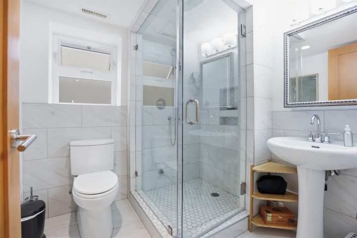 Photo 31 at 375 E 28th Avenue, Main, Vancouver East