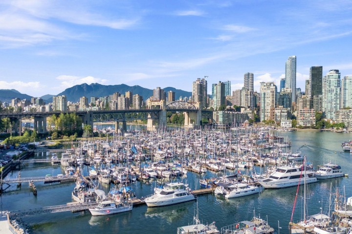 Photo 18 at 105 - 1510 W 1st Avenue, False Creek, Vancouver West