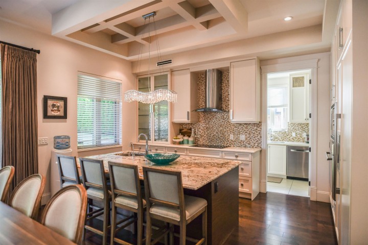 Photo 5 at 3085 W 49 Avenue, Southlands, Vancouver West