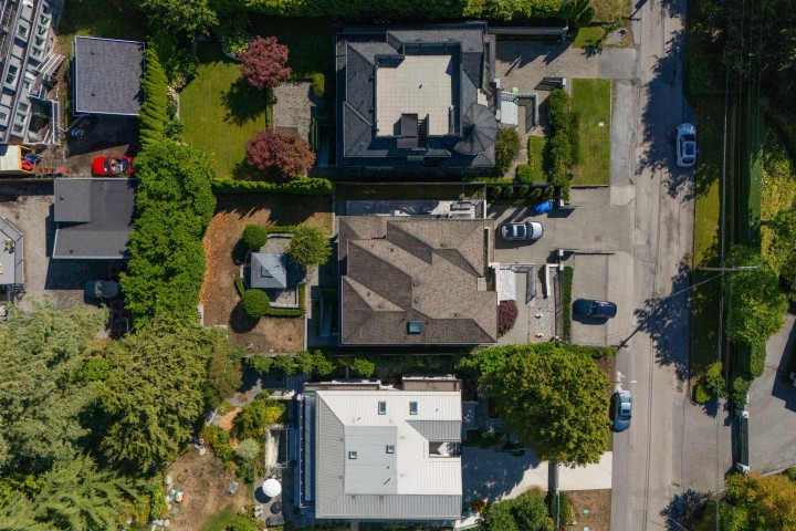 Photo 38 at 3085 W 49 Avenue, Southlands, Vancouver West