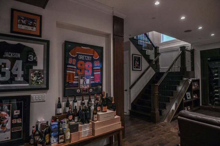 Photo 15 at 3085 W 49 Avenue, Southlands, Vancouver West