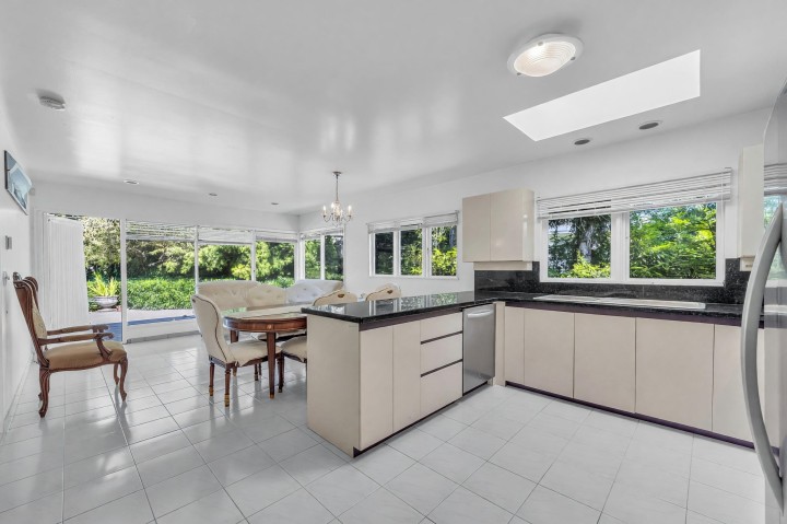 Photo 19 at 5985 Newton Wynd, University VW, Vancouver West