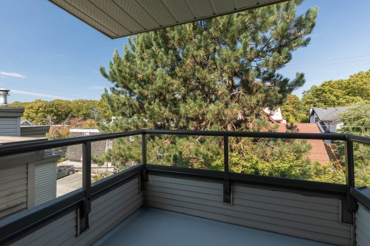 Photo 25 at 34 - 2375 W Broadway, Kitsilano, Vancouver West