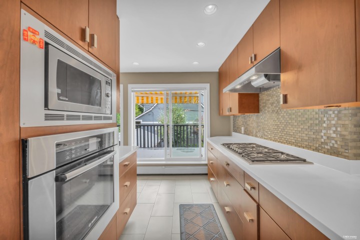 Photo 13 at 3675 Blenheim Street, Dunbar, Vancouver West