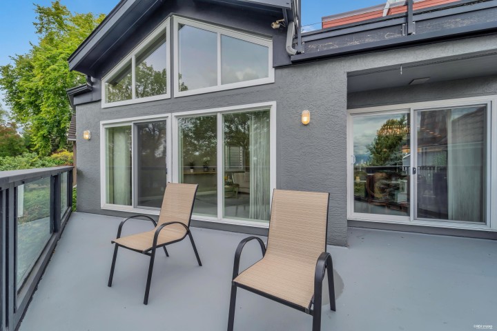 Photo 9 at 3675 Blenheim Street, Dunbar, Vancouver West