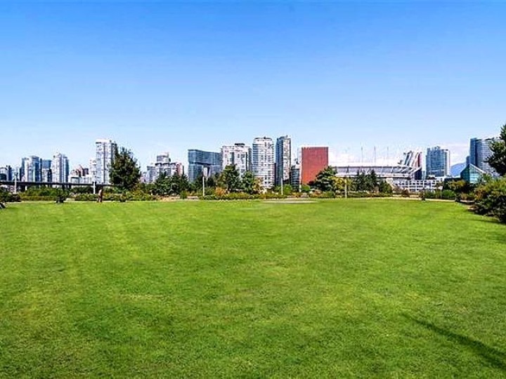 Photo 23 at 1618 Columbia Street, False Creek, Vancouver West