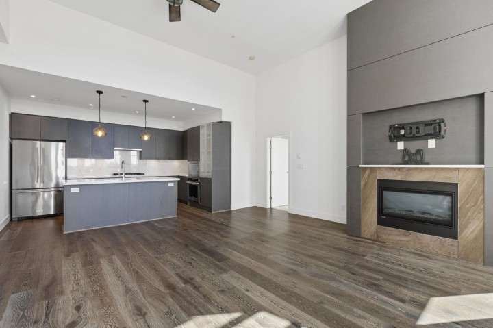 Photo 10 at 507 - 3602 Aldercrest Drive, Roche Point, North Vancouver