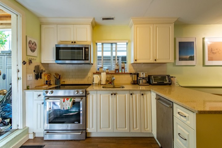 Photo 28 at 816 E 30th Avenue, Fraser VE, Vancouver East