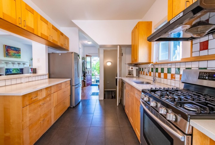 Photo 15 at 816 E 30th Avenue, Fraser VE, Vancouver East