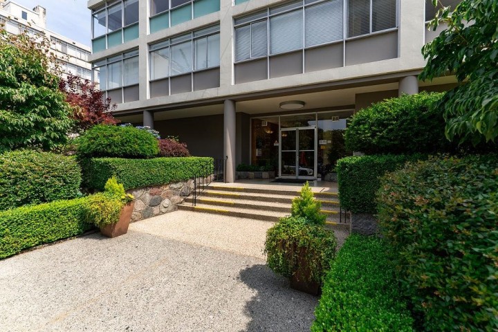 Photo 2 at 110 - 1975 Pendrell Street, West End VW, Vancouver West