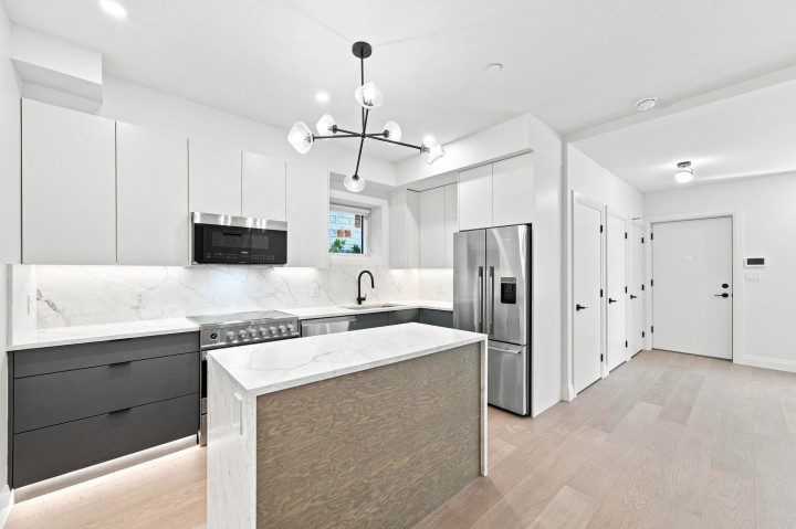 Photo 9 at 6166 Granville Street, South Granville, Vancouver West