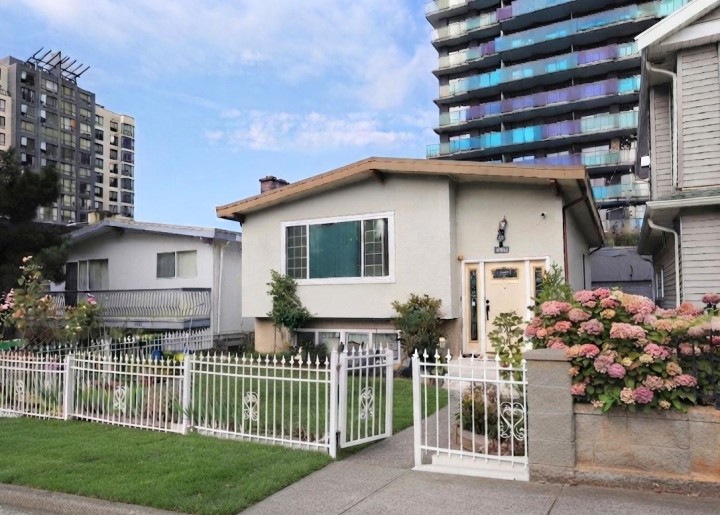 Photo 22 at 5075 Payne Street, Collingwood VE, Vancouver East
