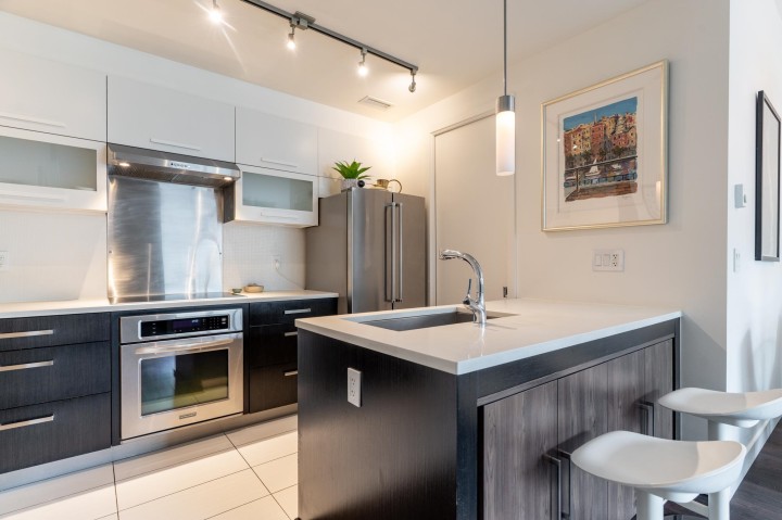 Photo 15 at 182 E 17th Avenue, Main, Vancouver East