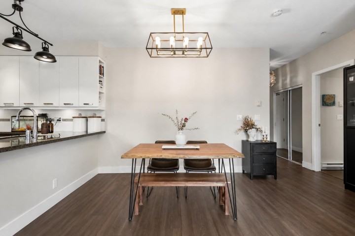 Photo 7 at 206 - 1273 Marine Drive, Norgate, North Vancouver