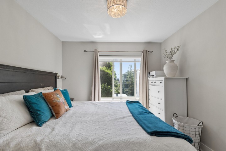 Photo 10 at 206 - 1273 Marine Drive, Norgate, North Vancouver