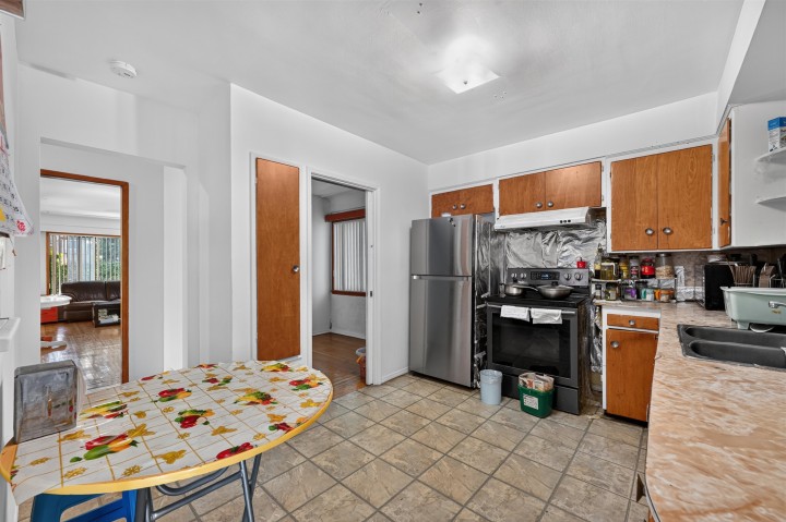 Photo 25 at 1315 E 33rd Avenue, Knight, Vancouver East