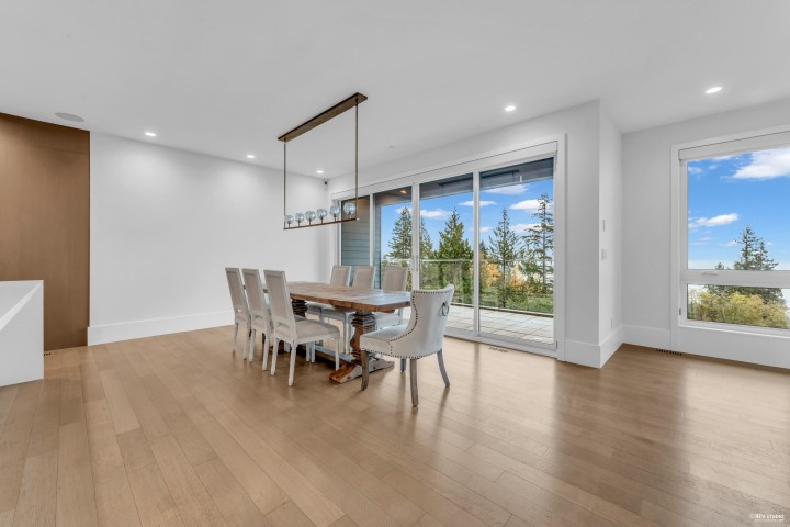 Photo 2 at 3018 Burfield Place, Cypress Park Estates, West Vancouver