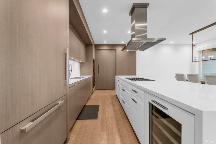 Photo 7 at 3018 Burfield Place, Cypress Park Estates, West Vancouver