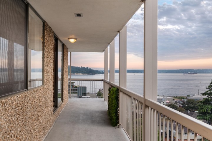 Photo 15 at 902 - 1390 Duchess Avenue, Ambleside, West Vancouver