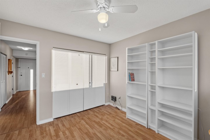Photo 21 at 902 - 1390 Duchess Avenue, Ambleside, West Vancouver