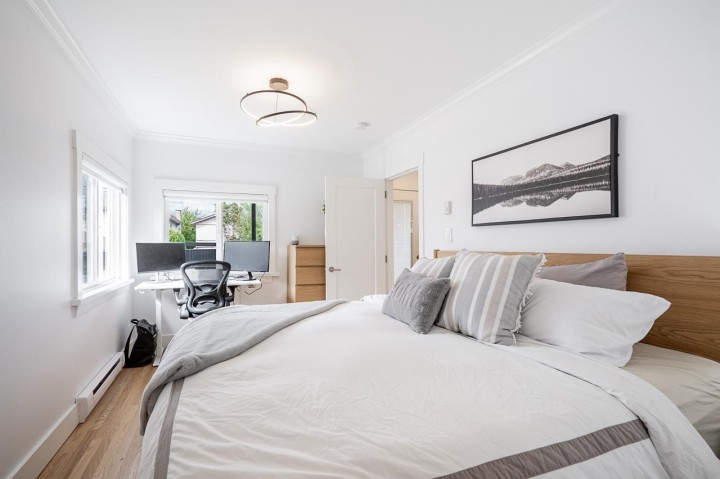 Photo 12 at 1617 E 36th Avenue, Knight, Vancouver East