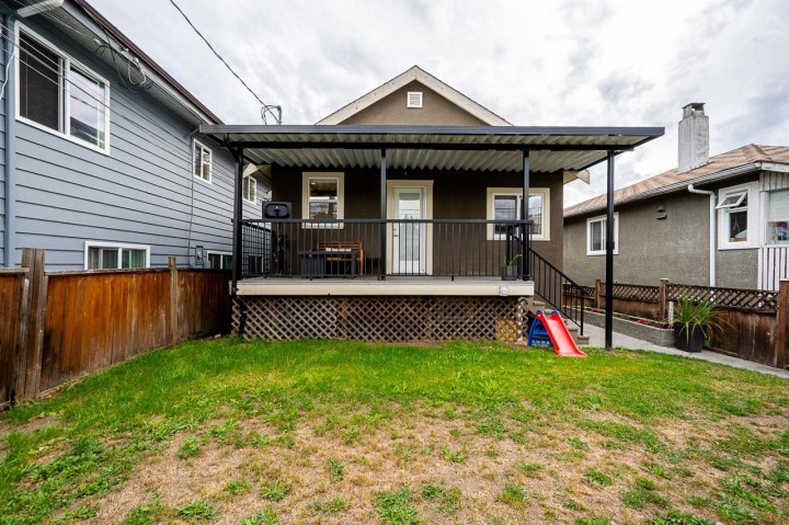 Photo 30 at 1617 E 36th Avenue, Knight, Vancouver East