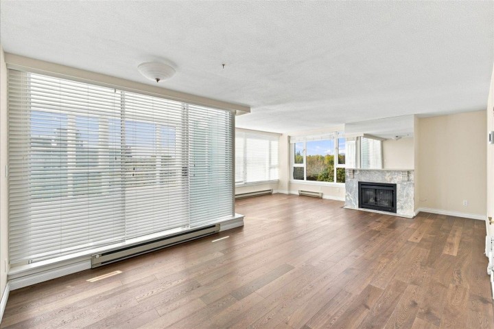 Photo 3 at 901 - 5425 Yew Street, Kerrisdale, Vancouver West
