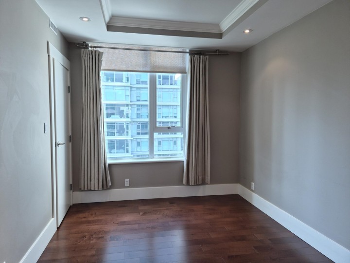 Photo 10 at 803 - 1777 Bayshore Drive, Coal Harbour, Vancouver West