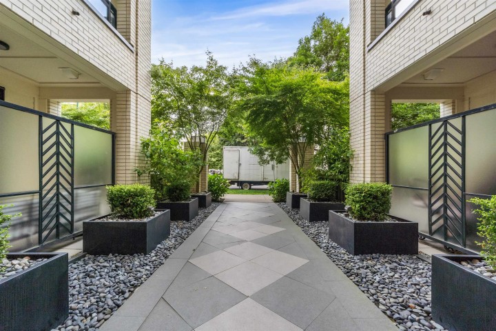 Photo 5 at 305 - 168 E 35th Avenue, Main, Vancouver East