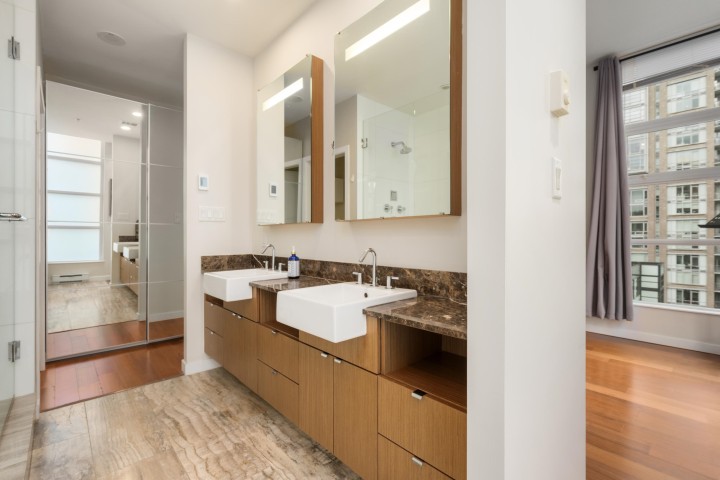 Photo 16 at 1404 - 1205 Howe Street, Downtown VW, Vancouver West