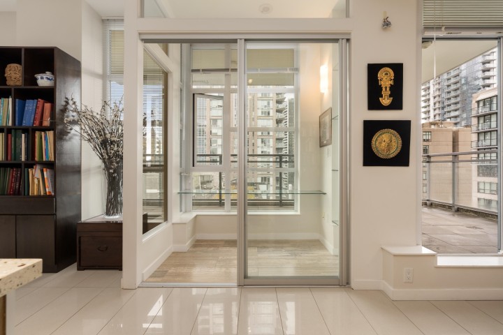 Photo 11 at 1404 - 1205 Howe Street, Downtown VW, Vancouver West