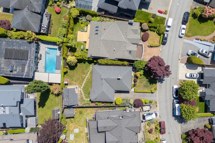 Photo 37 at 3248 Beverley Crescent, Edgemont, North Vancouver