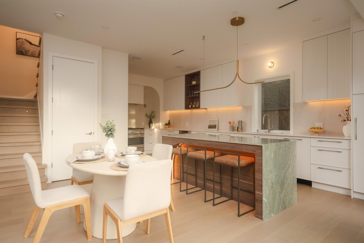 Photo 15 at 1 - 812 E 26th Avenue, Fraser VE, Vancouver East