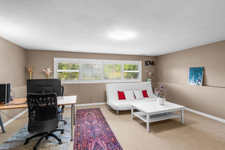 Photo 25 at 3020 Thorncliffe Drive, Edgemont, North Vancouver