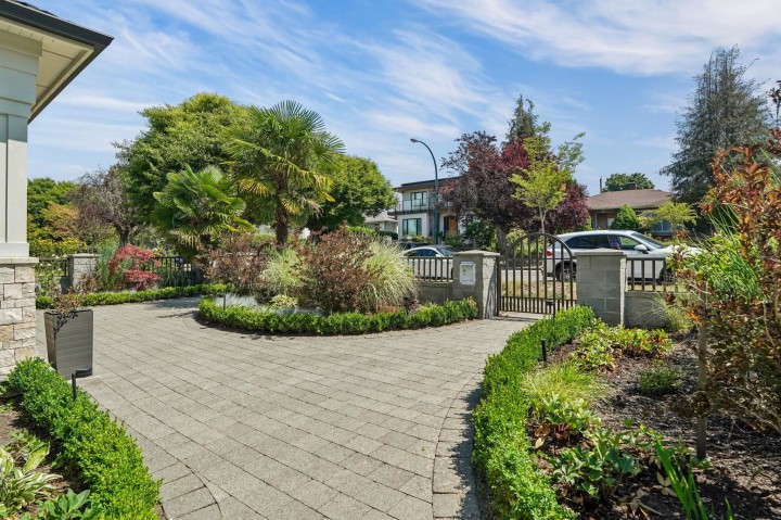 Photo 2 at 5807 Cree Street, Main, Vancouver East