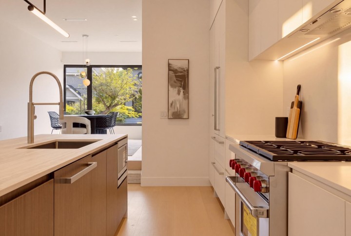 Photo 9 at 1 - 75 E 23rd Avenue, Main, Vancouver East