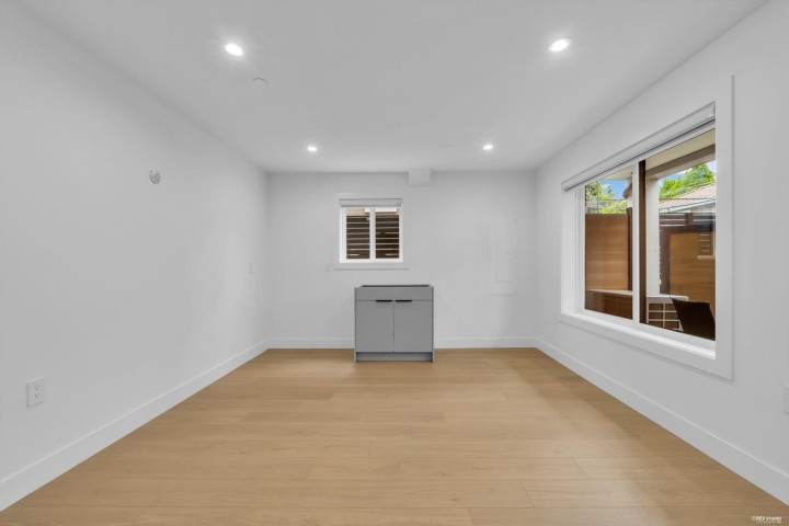 Photo 32 at 1 - 3436 Triumph Street, Hastings Sunrise, Vancouver East